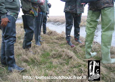 Amoung waders. Gummistiefel, rubber laarzen, waders.