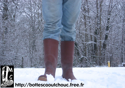 First steps in the snow, 2004.