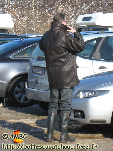 Wearing parcours wellies, in Belgium, March 2008.  Gummistiefel.