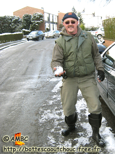 Snowball and Nokia waders, Belgium, 2008.