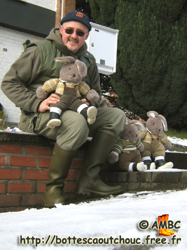 Some Lapinets & Pascal wearing Dunlop Wildlife wellies, 2008.
