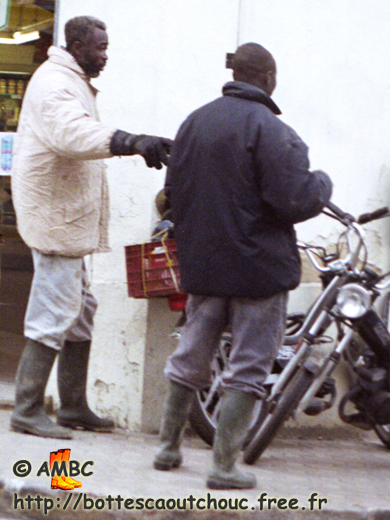 2 booted guys in Chailly en Bière, France; around 2000. Gummistiefel, rubber boots, bottes caoutchouc.