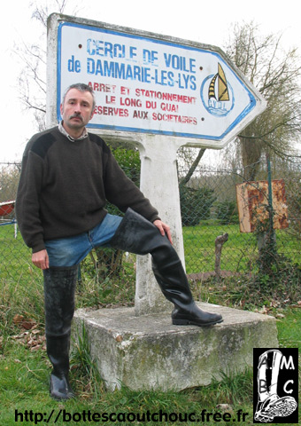 Didier à Dammarie Les Lys, France.