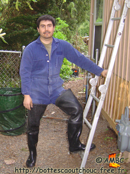 Fernando is wearing blue overalls, 2004;