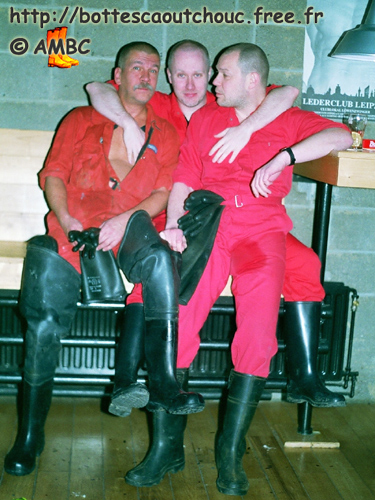 In Antwerpen [B], 2000.