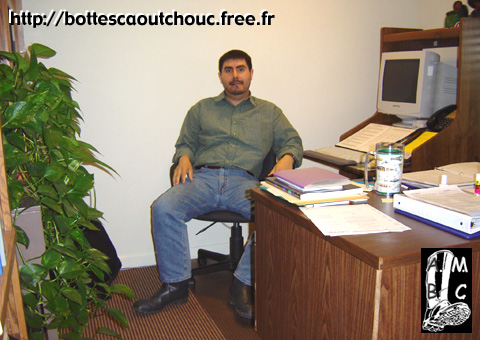 Fernando at his job desk