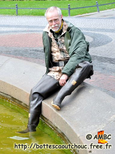 Wearing American waders, Michael, Folsom Berlin, Sept. 2009.