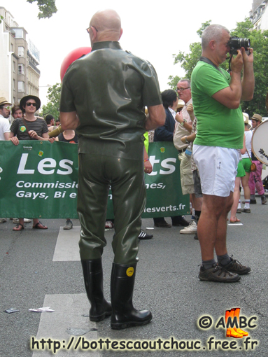 Wearing green latex & black Bekina gumboots, June 2010.