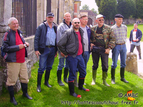 Gregory & his AMBC mates, Vaux le Vicomte, June 2006. 