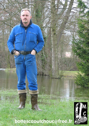 Blue overalls & brown Aigle sewermen boots