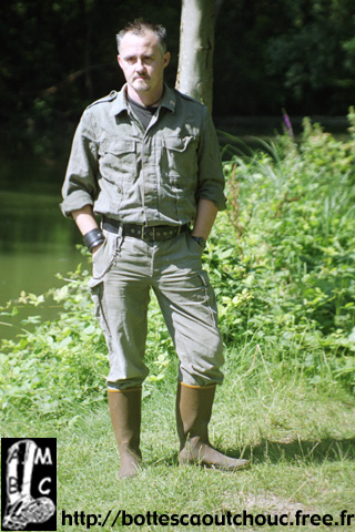 Wearing Anjou rubber boots & dungarees