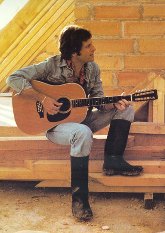Joe DASSIN wearing Baudou boots, 1975.