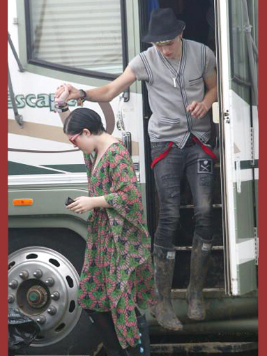 Luke Worrel and his girl friend,wearing wellies.