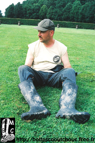 Wearing Baudou rubber boots in Vaux.