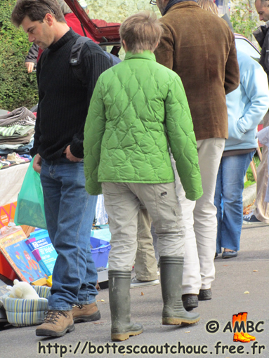 Kids in wellies / Riding gear ? 2009.