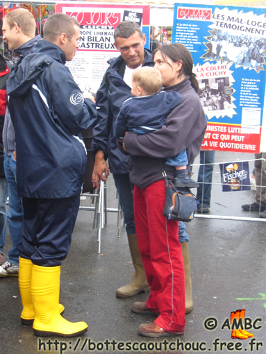 At fete de l'Huma (festival); Gummistiefel, bottes caoutchouc, rubber boots, 2007.