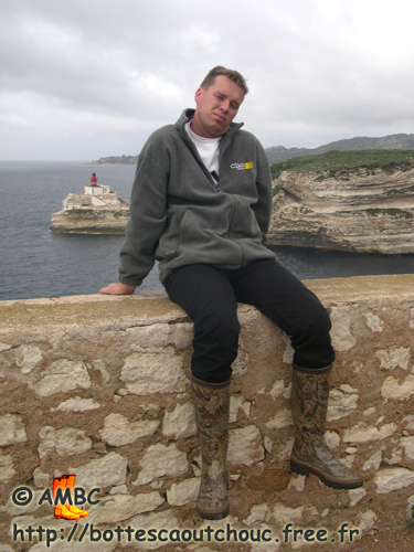 Wearing Aigle Parcours camo wellies, 2008.