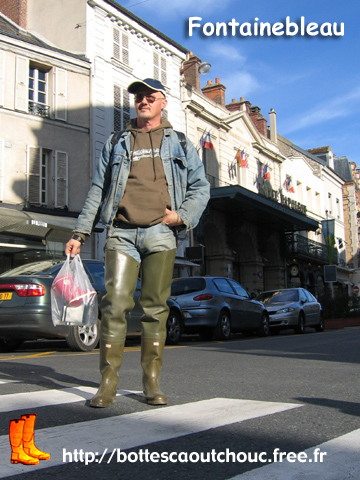 Pascal, main street, Fontainebleau, nov. 2005