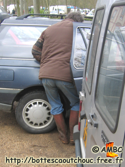 Entering a car, in Seine & Marne, France, 2006.