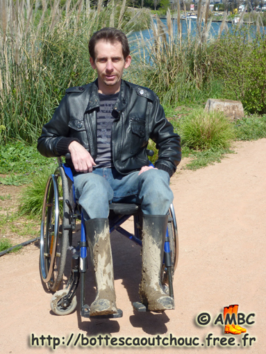 Wearing muddy boots in South of France;  Gummistiefel, 2010.
