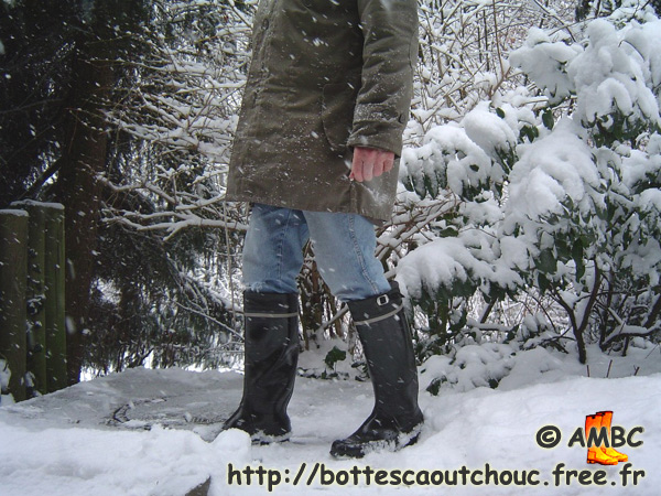  Wearing Nokia rubber boots in the snow, 2006. 