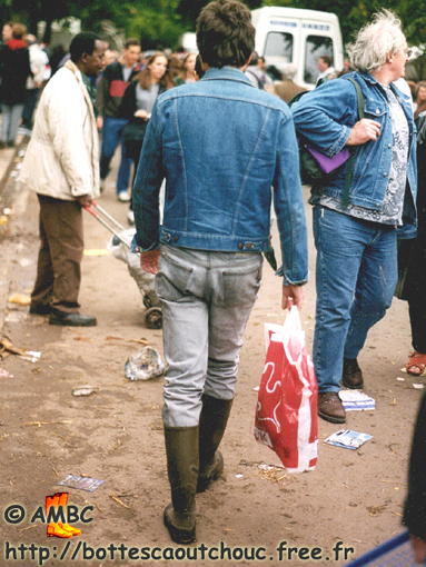 Wearing gumboots at Humanity Festival, Paris - La Courneuve, 1998.