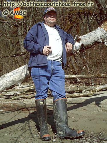 Wearing Armasol x-high rubber boots, 2006.