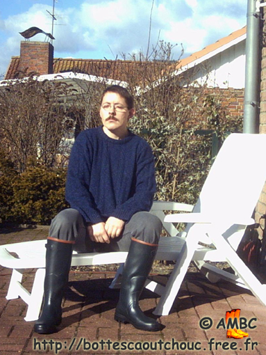 Wearing Aigle Benylsport wellies, 2007. Gummistiefel, bottes caoutchouc.