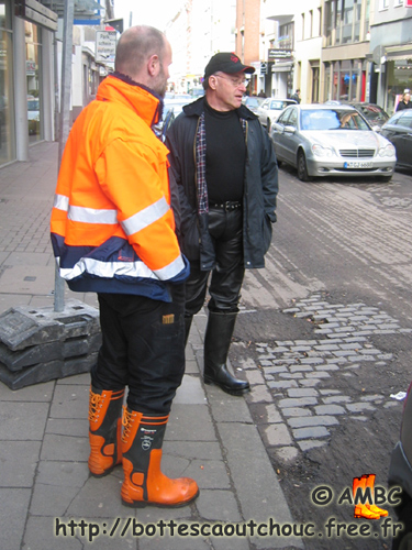 Chatting with Roger, 2007.