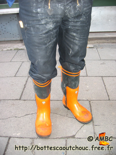 Wearing dirty working trousers, 2007.