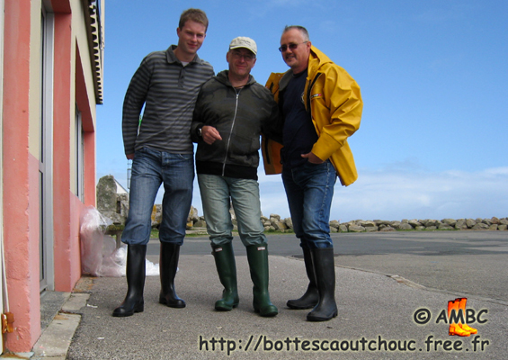 Maxime, Roger & Pascal in wellies, 2008. Gummistiefel, bottes caoutchouc.
