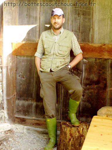 At the farm, 2010. Gummistiefel, stivali di gomma.