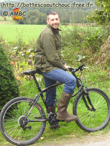 On my bicycle, wearing Aigle Benylsport wellies, 2011.