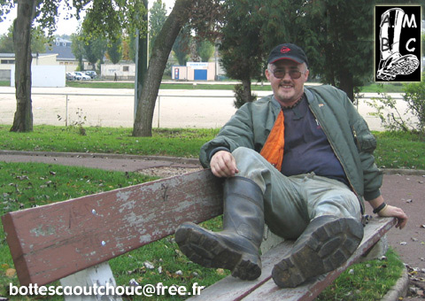 Put on gumboots on a bench.