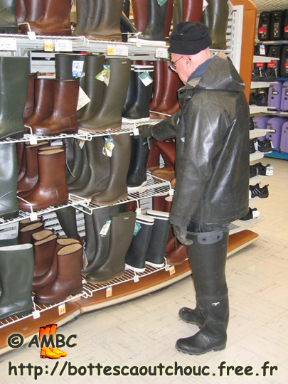 Alan, wearing Nokia waders at Carrefour supermarket.
