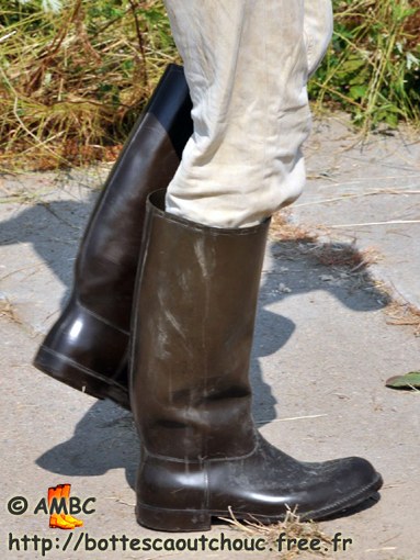 Rubber boots; Deutschland, Juli 2010.