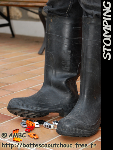 Rubber boots are beginning. Stomping 2009.