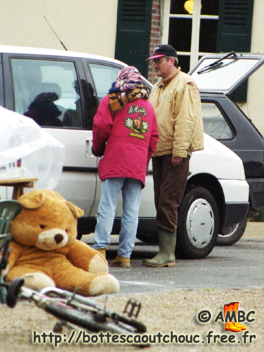 Teddy Bear and PVC boots, 2002. Gummistiefel, bottes caoutchouc.