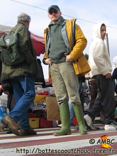 Pascal in Parisian area, 2005. Gummistiefel, bottes caoutchouc.