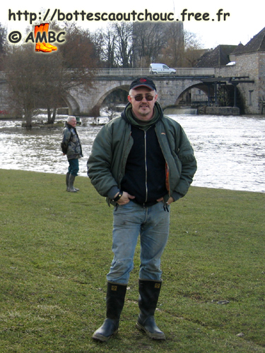 Pascal is wearing Silverking rubber boots, 2006.