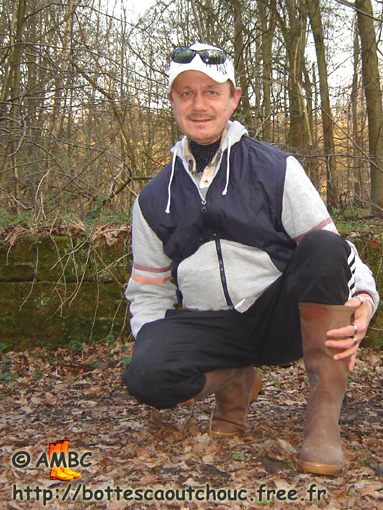 Wearing Aigle Chambord gumboots, March 2011.