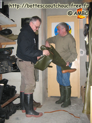 Rontani waders, Feb. 2007.