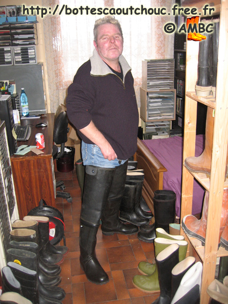 Philippe, wearing waders at the House, February 2006. 