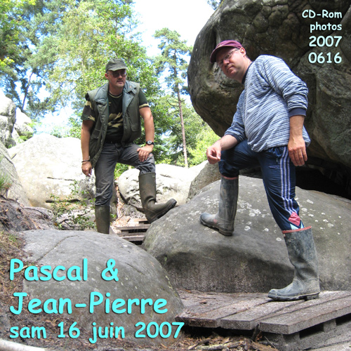 Pascal & Jean-Pierre in Fontainebleau forest, June 2007.