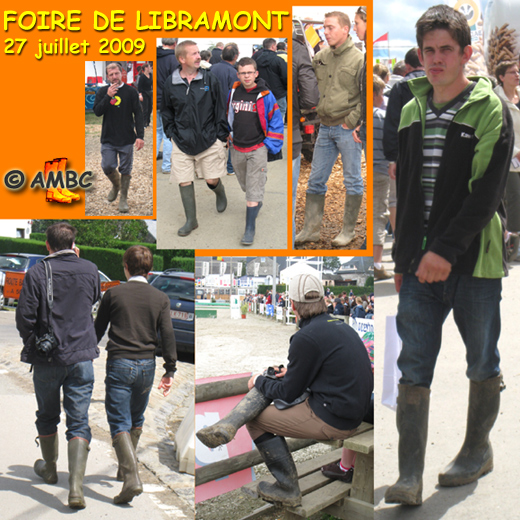 Many rubberbooted guys at the fairy. Gummistiefel, stivali di gomma, 2009.