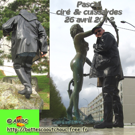 Pascal wearing black rubber coat & waders, Le Mée sur Seine, Gummistiefel, stivali di gomma, botas de goma, France, April 2012.