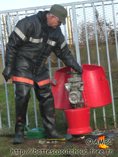 Canadian firefighter gear, 2007.