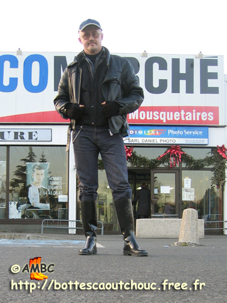 Wearing black Ralph Lauren boots at the supermarket, 2006.